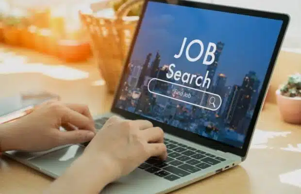 Tout savoir sur la recherche d’un emploi en ligne